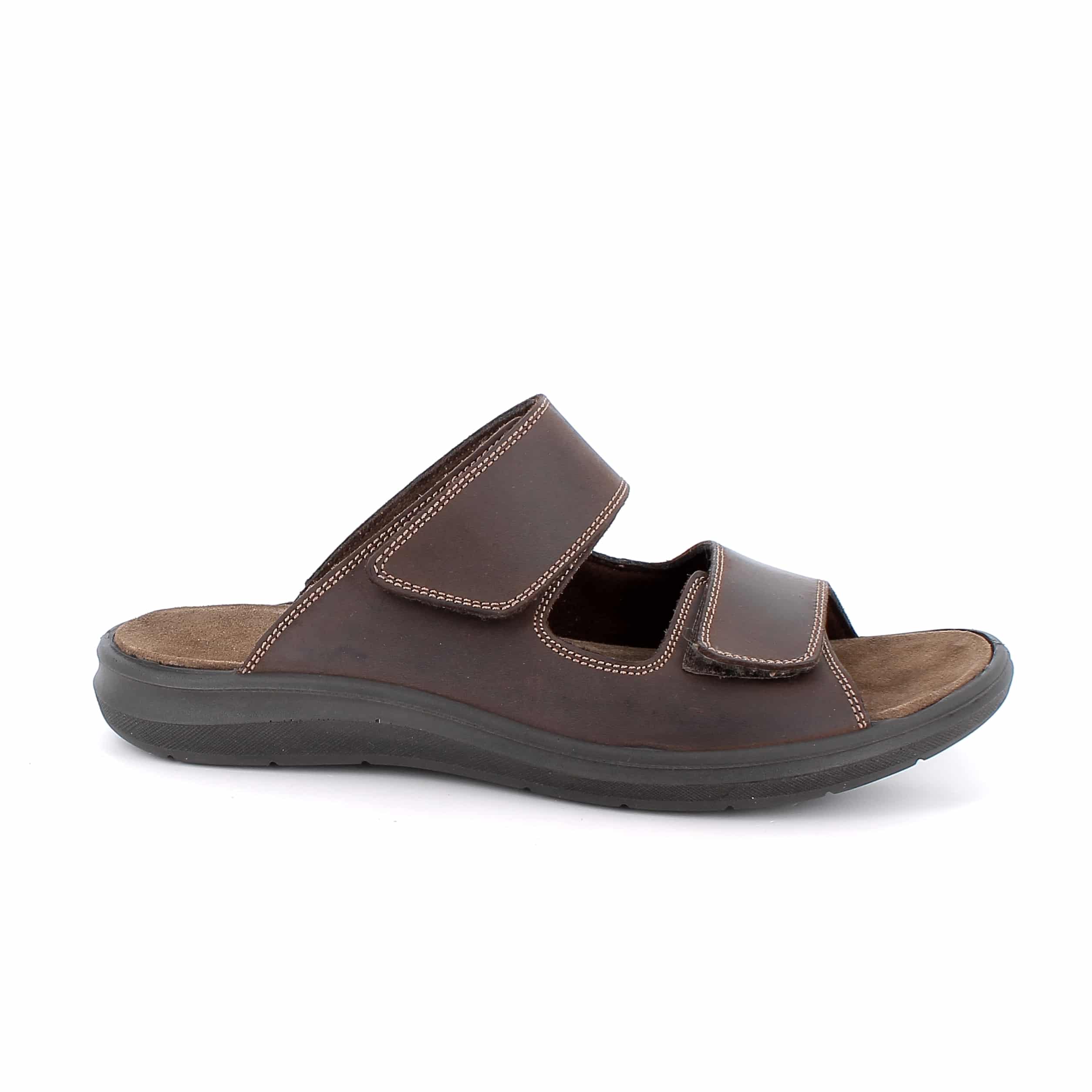 כפכפים לגברים מעור טבעי רך עם הרצועות המתכווננות מאפשרות התאמה אישית לרגל. סוליה עם בלימת זעזועים ומדרס נוח מעניקים נוחות בהליכה. תוצרת איטליה.