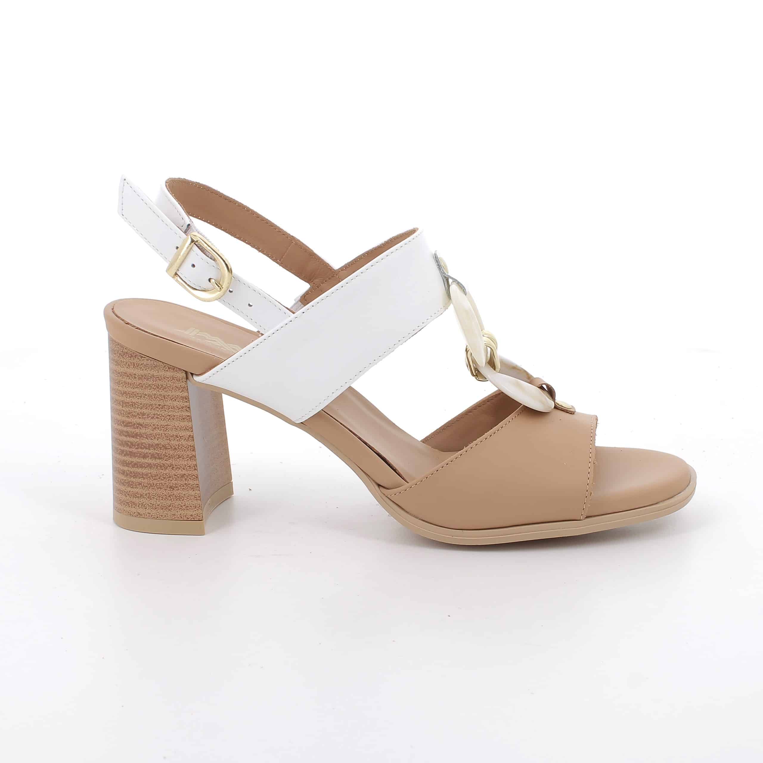 סנדלי עקב מעור איכותי בעיצוב אלגנטי עם שילוב צבעים למראה קיצי ורענן במיוחד. דגם עם מדרך רך ועקב יציב ונוח לנוחות לאורך כל היום. תוצרת איטליה