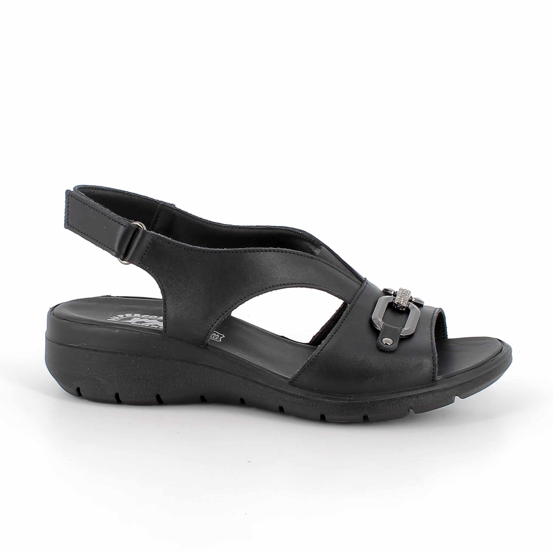 סנדלי נוחות מעור איכותי סנדלי נוחות מעור איכותי. דגם קל במיוחד עם מדרך רך, ריפוד פנימי ובלימת זעזועים לנוחות מקסימלית לאורך כל היום. תוצרת איטליה.