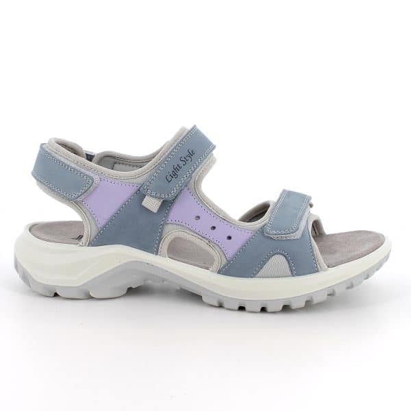 סנדלי Outdoor עם רצועות סקוץ' מתכווננות לנעילה קלה ויציבה. דגם קל עם מדרס רך, סוליה גמישה ובלימת זעזועים לנוחות מקסימלית לאורך כל היום. תוצרת איטליה.